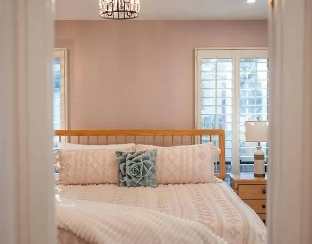 Ferienhaus New! Scenic Escape | Yard/views/trails!