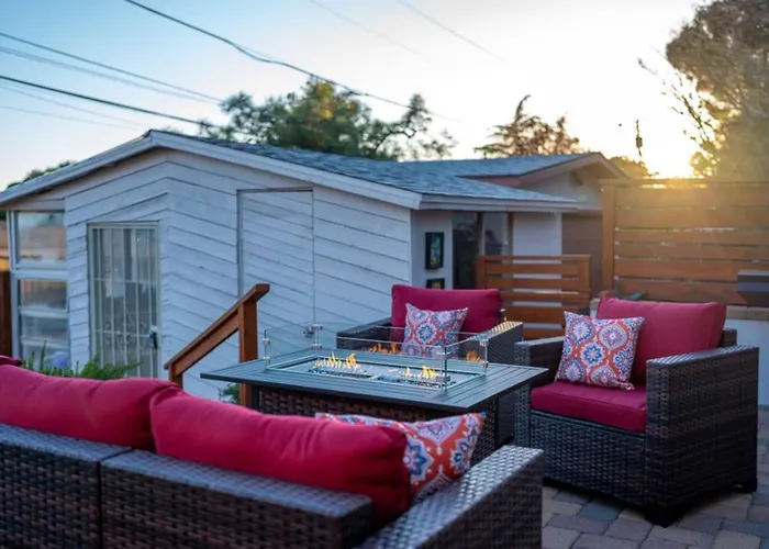 New! Scenic Escape | Yard/views/trails!